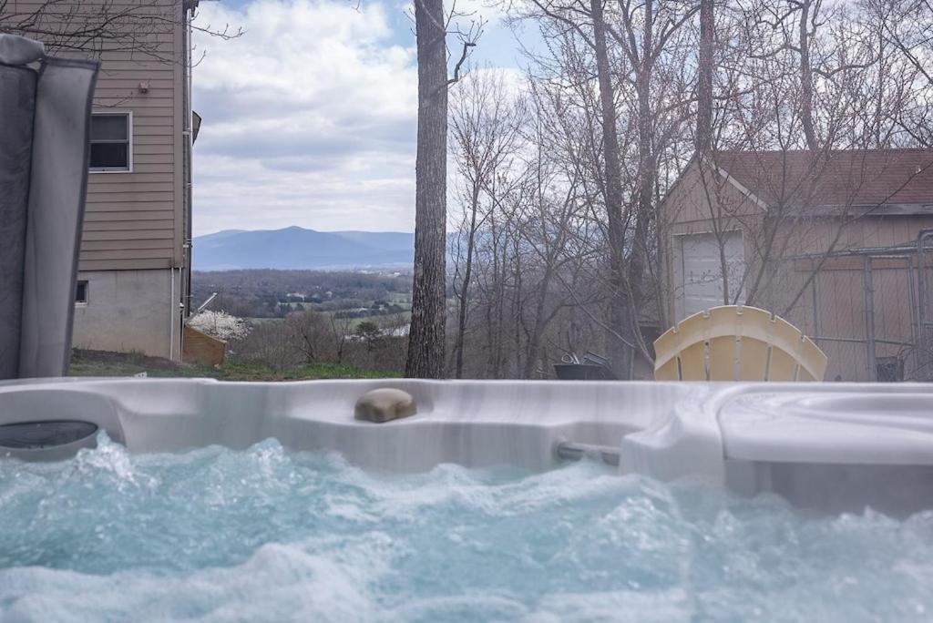 Mockingbird Mountain Spa And Retreat Luray Extérieur photo